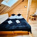 Willa I Karczma Cztery Pory Roku Relaks & Spa Couette-café Kościelisko