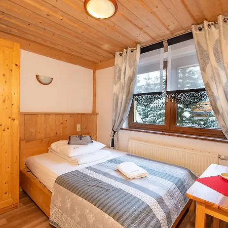 I Karczma Cztery Pory Roku Relaks & 住宿加早餐酒店
