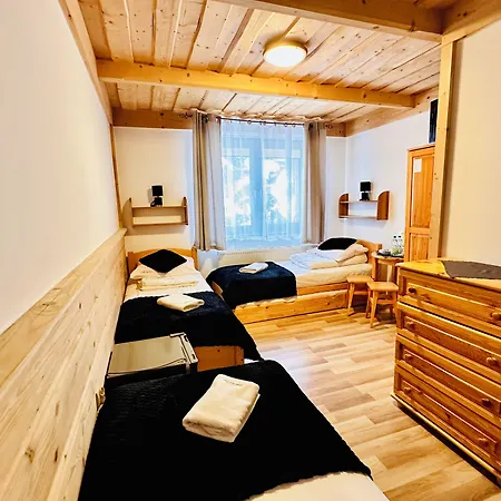 I Karczma Cztery Pory Roku Relaks & 住宿加早餐酒店 考斯赛力克