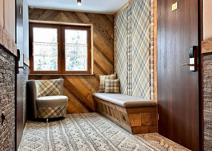 U Podnóża Tatr Cztery Pory Roku Kościelisko