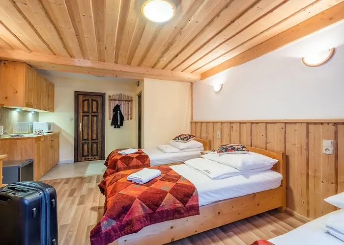 Bed and breakfast U Podnóża Tatr Cztery Pory Roku 3*